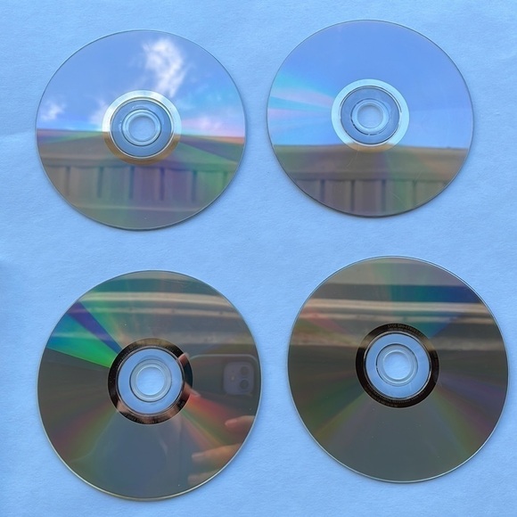 Sons of Anarchy Season 1 DVD - Picture 3 of 4